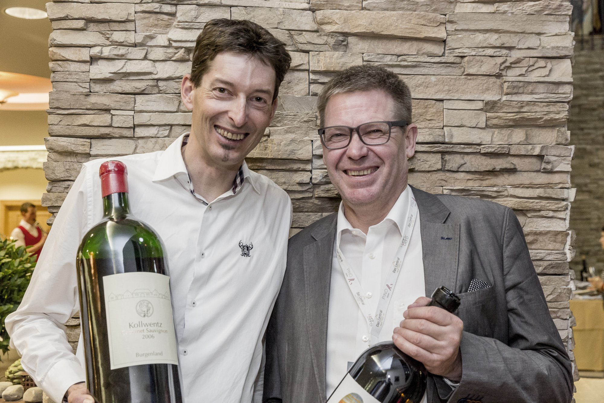 Andi Kollwentz & Wolfgang Reisner have fun at Wein am Berg